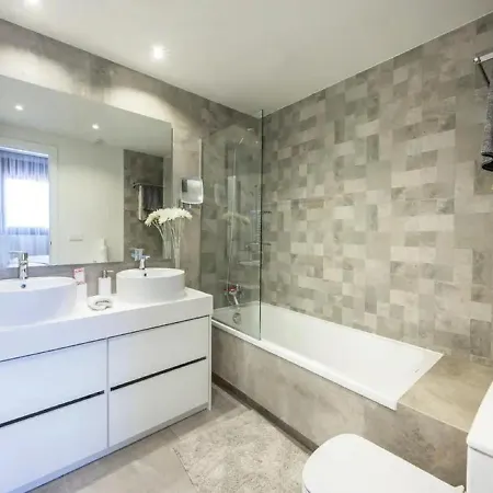 Apartament Roofo In Estepona - Espana